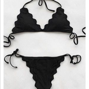 NWT Black Scalloped Halter Cupshe Bikini